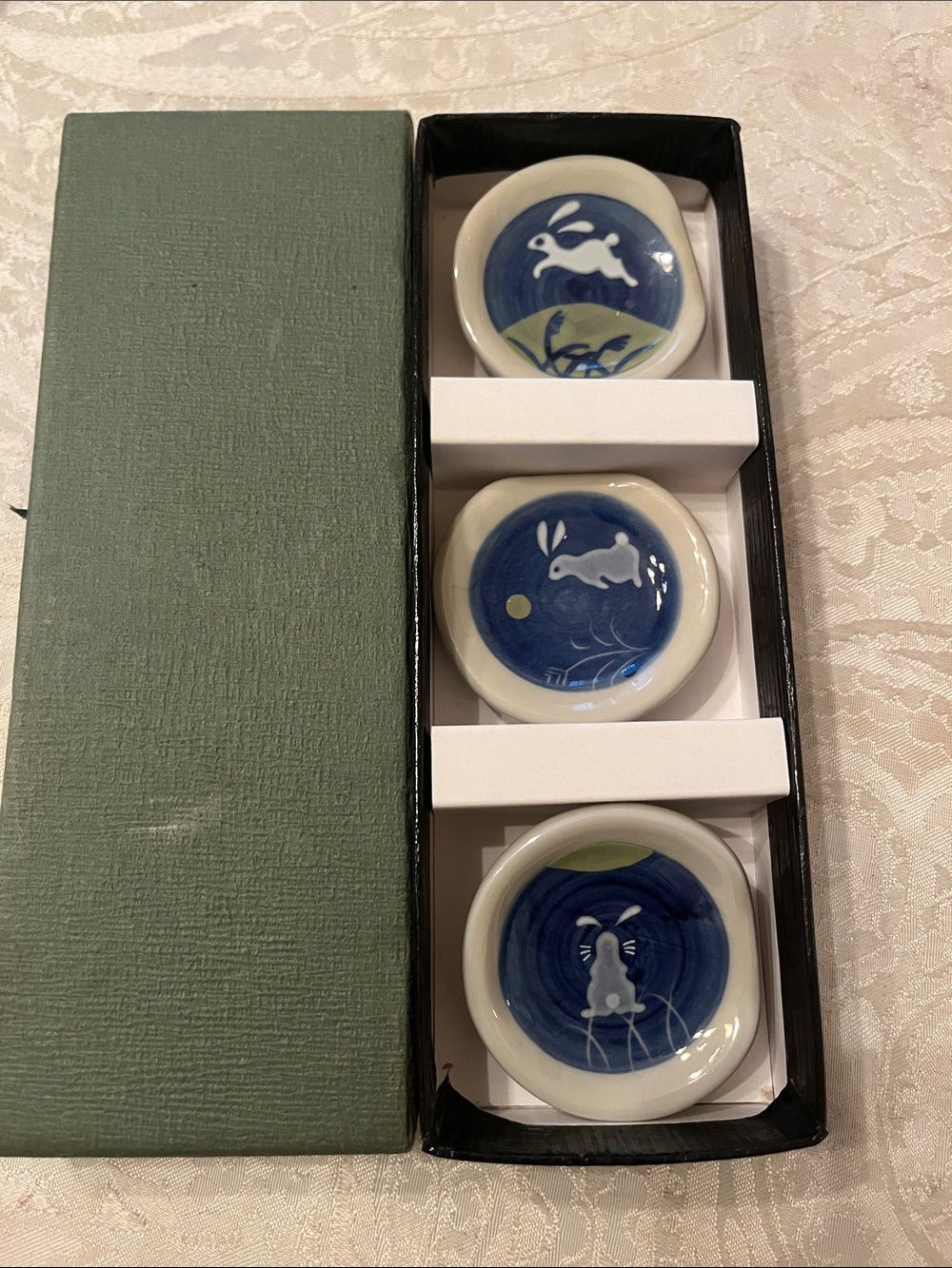 Japanese Ceramic Chopstick Rests Set of 3 NWT
